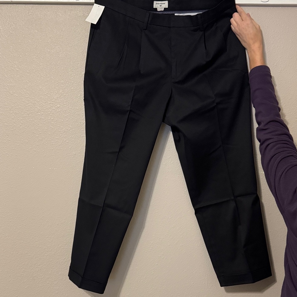 Dockers Men's Black Dress Pants